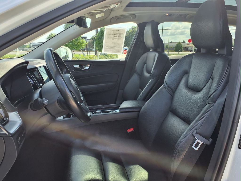 2019 Volvo XC60 T5 Momentum