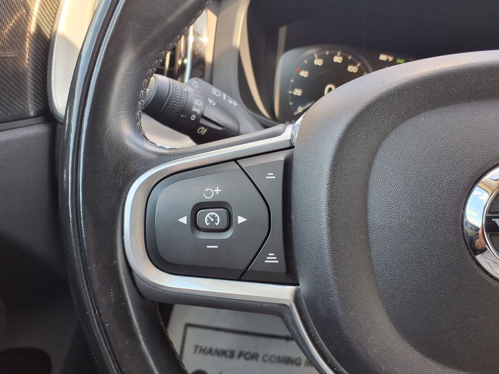 2019 Volvo XC60 T5 Momentum