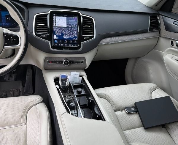 2023 Volvo XC90 Ultimate