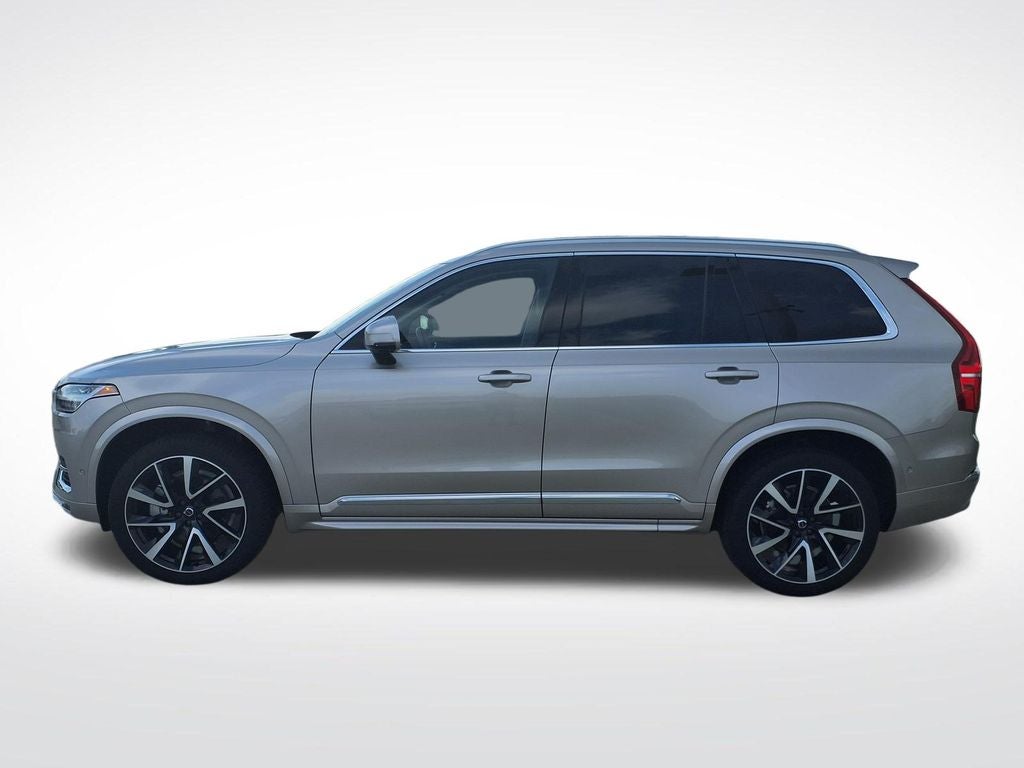 2024 Volvo XC90 B6 Plus Bright Theme