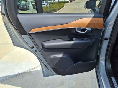 2024 Volvo XC90 B6 Plus Bright Theme