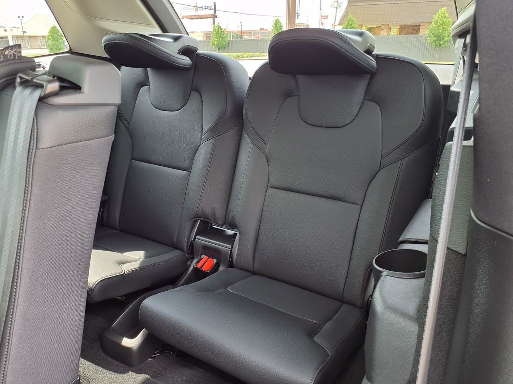 2024 Volvo XC90 B6 Plus Bright Theme