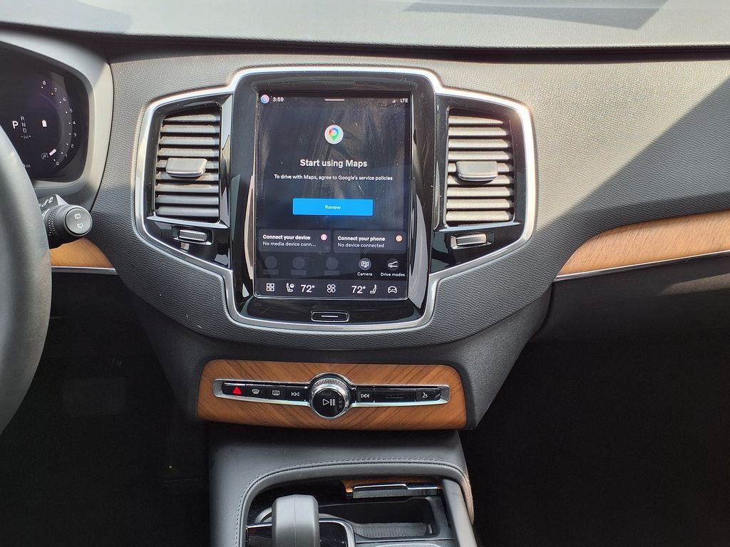 2024 Volvo XC90 B6 Plus Bright Theme