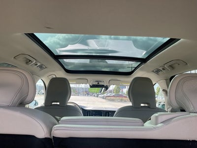 2021 Volvo XC60 T5 Momentum