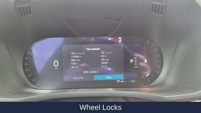 2023 Volvo XC60 B5 Ultimate Bright Theme