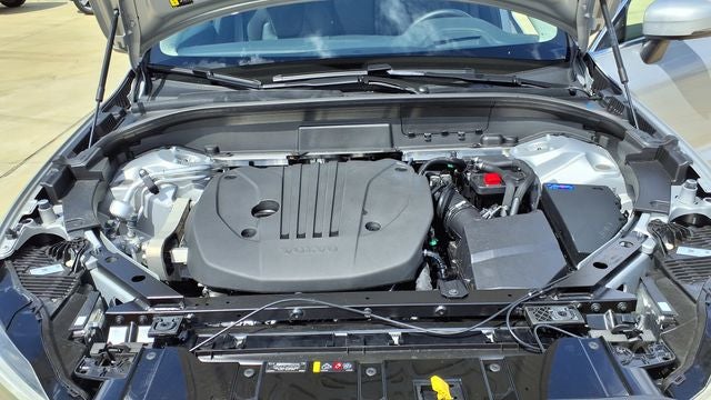 2023 Volvo XC60 B5 Ultimate Bright Theme