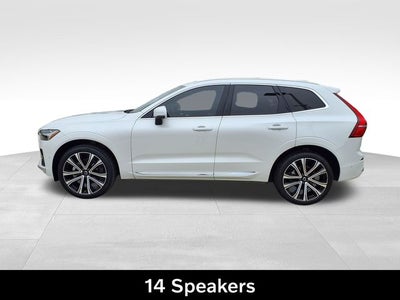 2023 Volvo XC60 B5 Ultimate Bright Theme