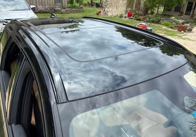 2023 Volvo XC60 B5 Ultimate Dark Theme