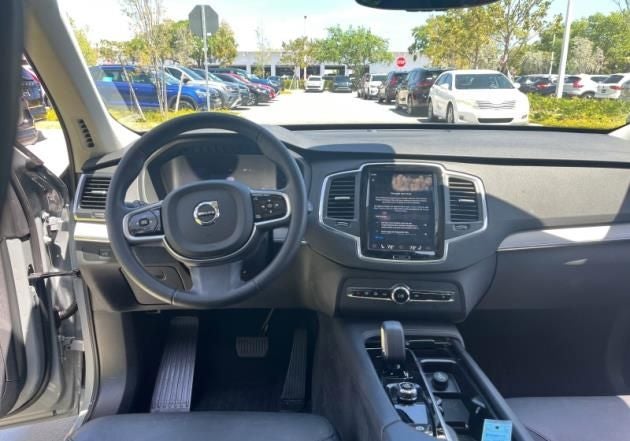 2024 Volvo XC90 B5 Core