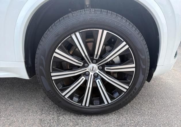 2024 Volvo XC90 B5 Core