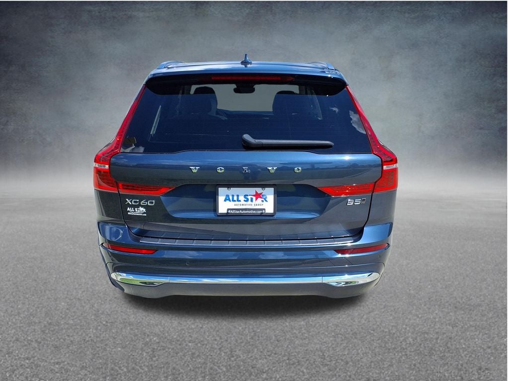 2023 Volvo XC60 B5 Plus Bright Theme