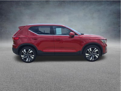 2023 Volvo XC40 Ultimate