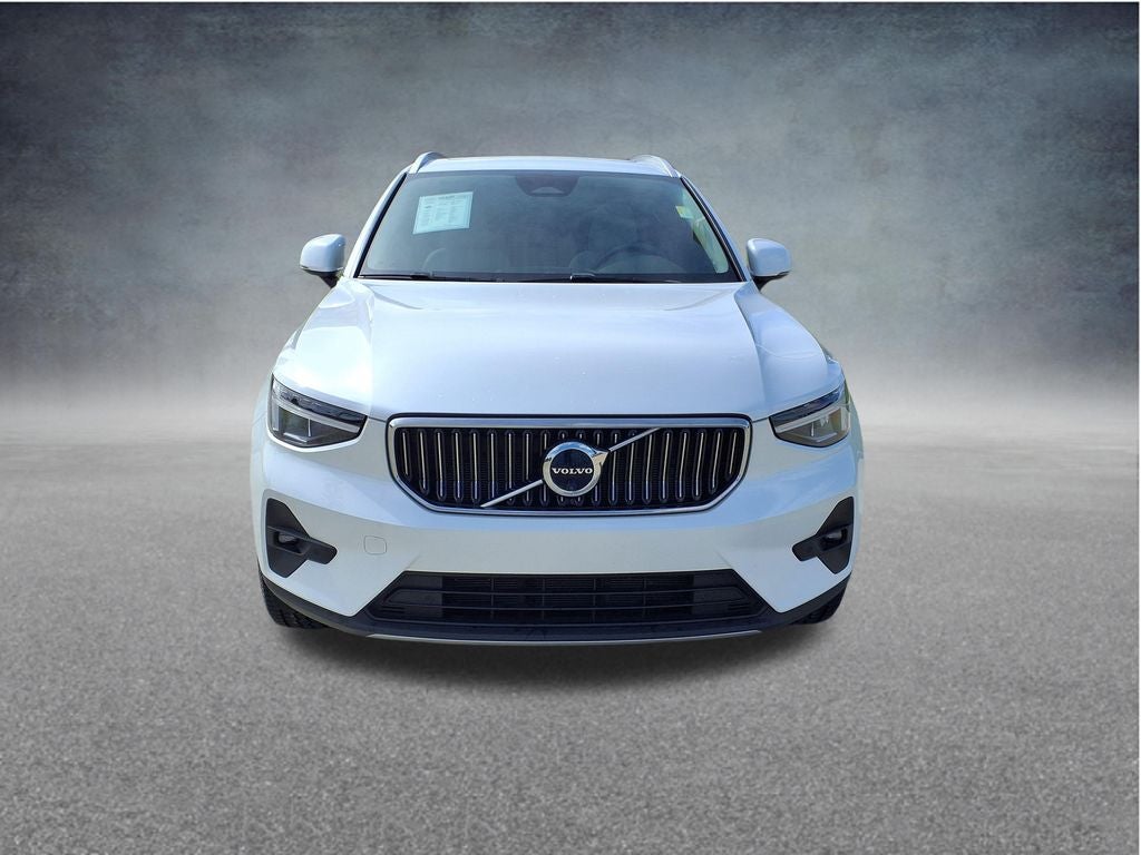2023 Volvo XC40 Ultimate