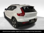 2023 Volvo XC40 B5 Plus Dark Theme