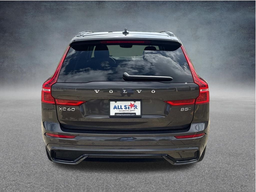 2025 Volvo XC60 B5 Plus