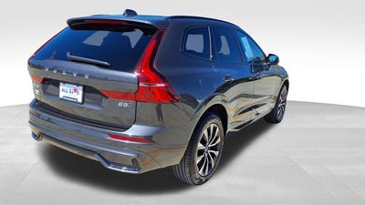 2025 Volvo XC60 B5 Core