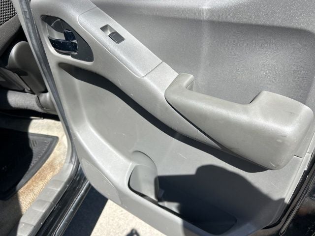 2012 Nissan Frontier SV