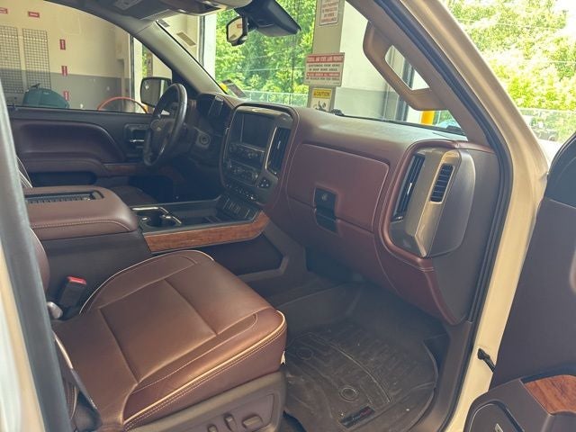 2017 Chevrolet Silverado 1500 High Country