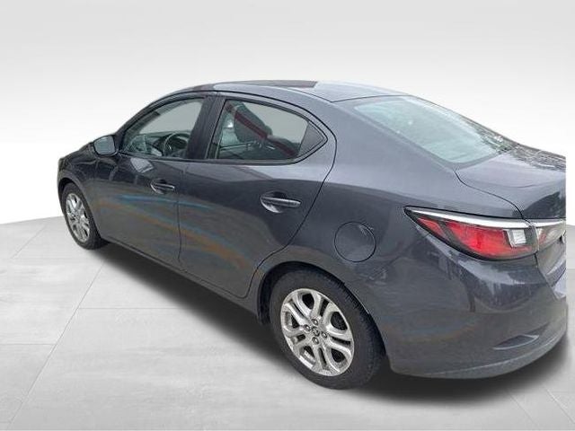 2017 Toyota Yaris iA Base