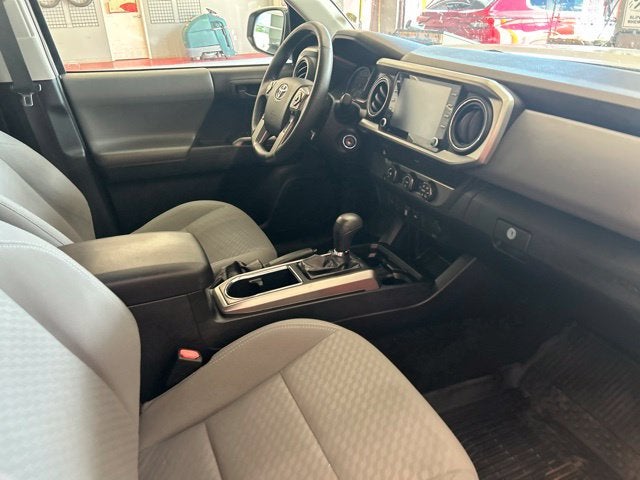 2020 Toyota Tacoma SR5 V6