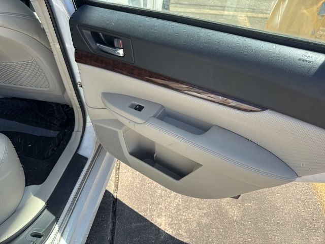 2014 Subaru Legacy 2.5i Limited