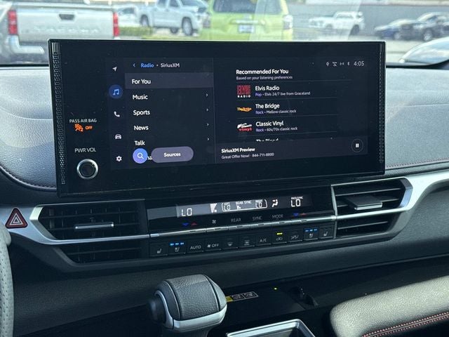 2025 Toyota Sienna XSE 7 Passenger