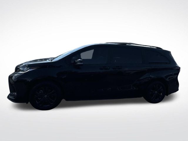 2025 Toyota Sienna XSE 7 Passenger