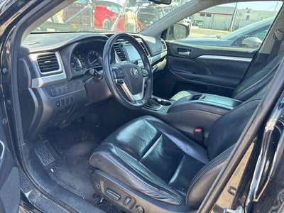 2016 Toyota Highlander XLE V6