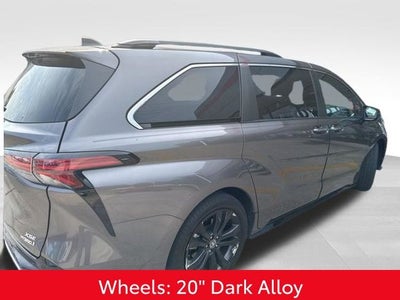 2022 Toyota Sienna XSE 7 Passenger