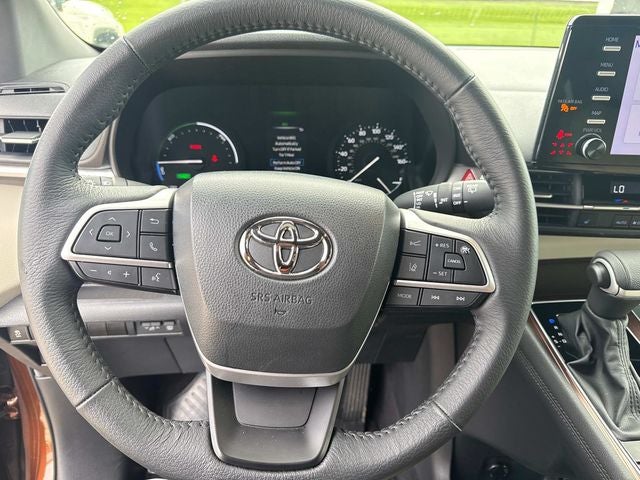 2024 Toyota Sienna XLE