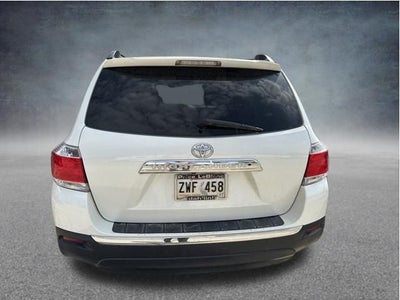 2013 Toyota Highlander SE