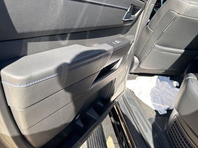 2025 Toyota Tundra Hybrid Platinum