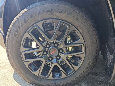 2024 Toyota Sequoia SR5