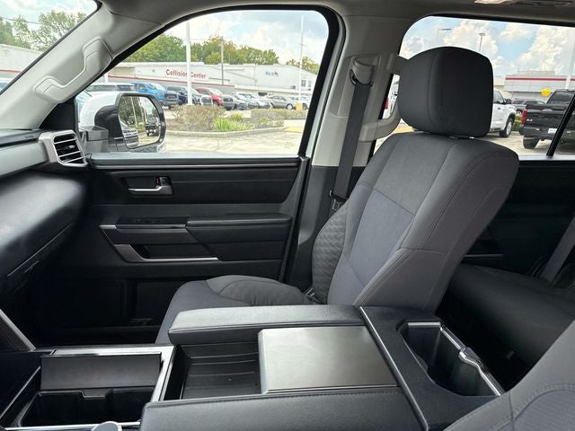 2024 Toyota Sequoia SR5