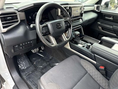 2024 Toyota Sequoia SR5