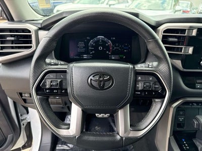 2024 Toyota Sequoia SR5