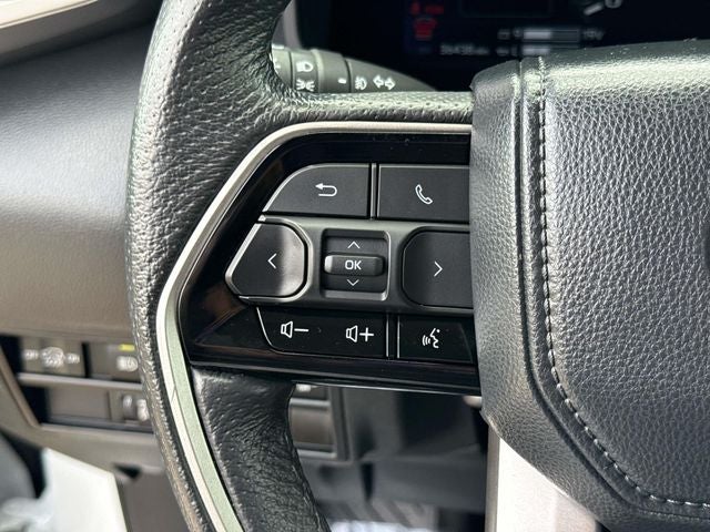 2024 Toyota Sequoia SR5