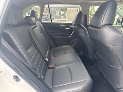2020 Toyota RAV4 XLE Premium