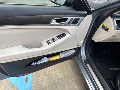 2016 Hyundai GENESIS 3.8
