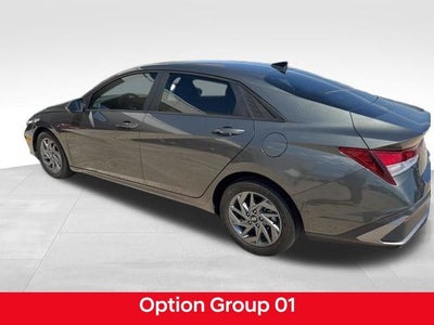2024 Hyundai ELANTRA SEL