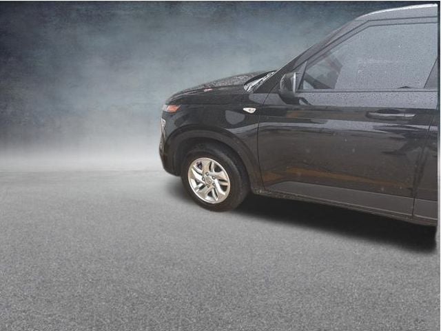 2025 Hyundai VENUE SE