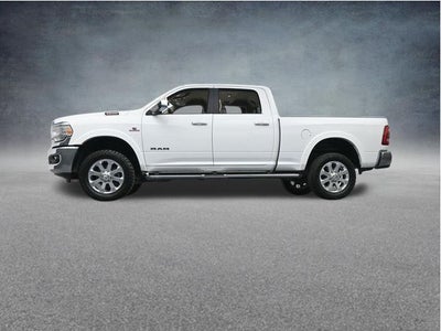2022 RAM 3500 Laramie 20" Wheels Leather-Trimmed Seats