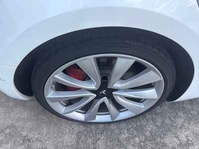 2019 Tesla Model 3 Performance